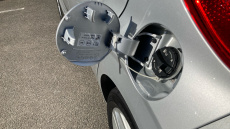 Hyundai i10 1.0 MPi SE Connect 5dr Petrol Hatchback
